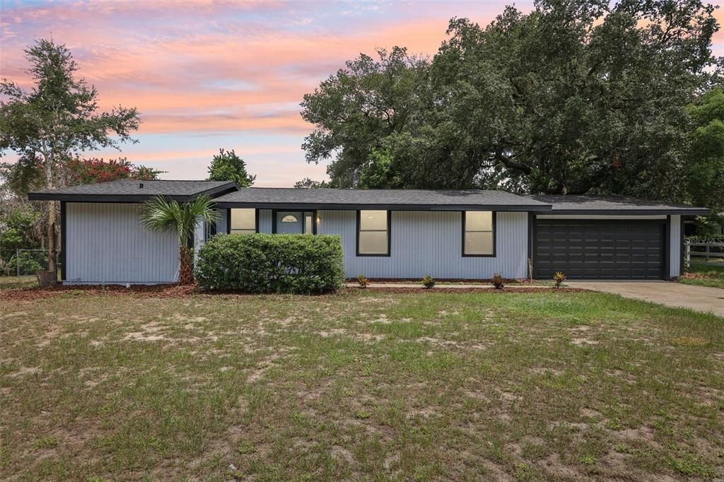 Active With Contract: $265,000 (3 beds, 2 baths, 1440 Square Feet)