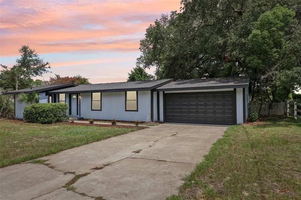 Active With Contract: $265,000 (3 beds, 2 baths, 1440 Square Feet)