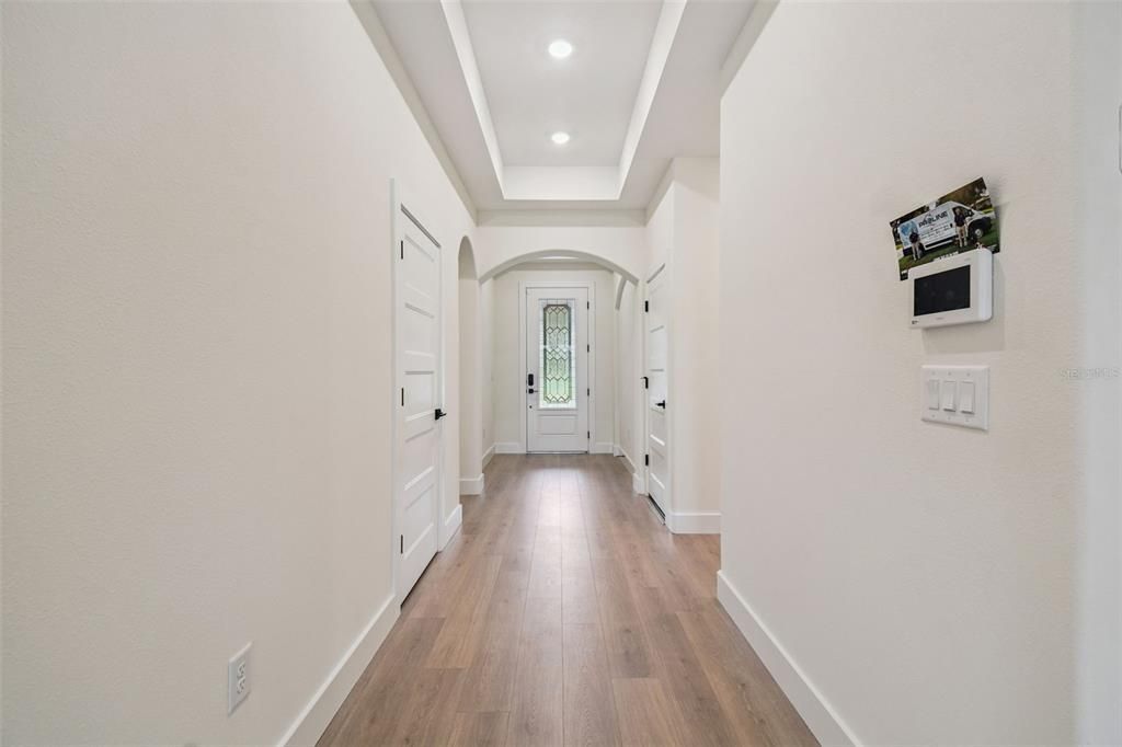 En Venta: $592,990 (3 camas, 2 baños, 2156 Pies cuadrados)