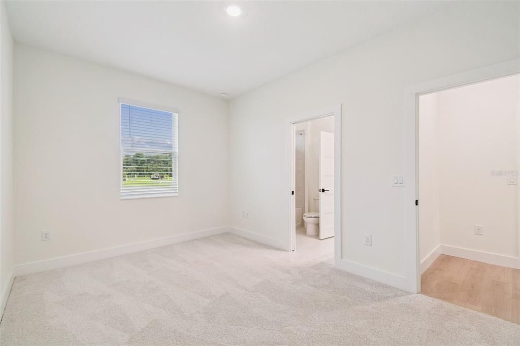 En Venta: $592,990 (3 camas, 2 baños, 2156 Pies cuadrados)