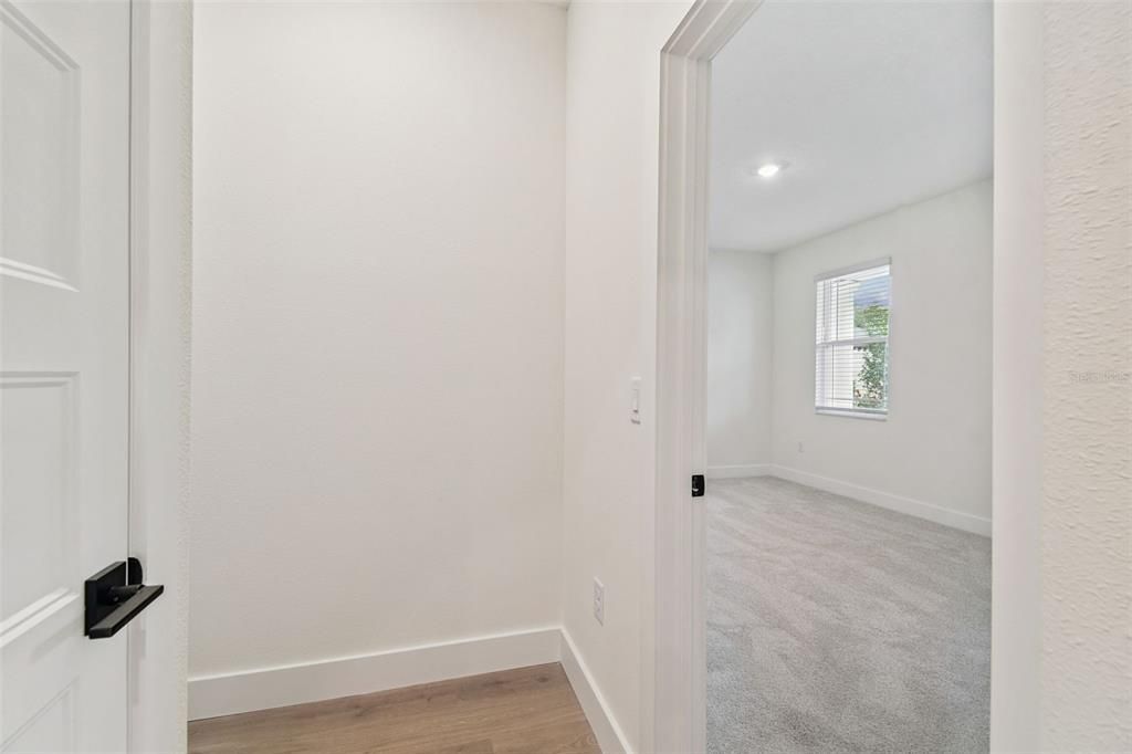 En Venta: $592,990 (3 camas, 2 baños, 2156 Pies cuadrados)