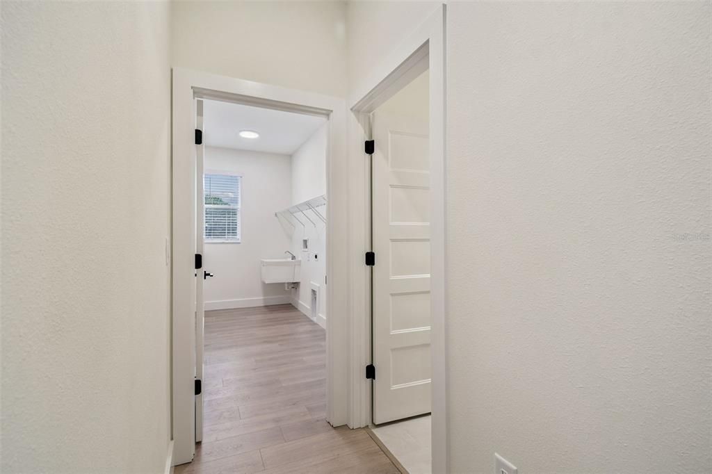 En Venta: $592,990 (3 camas, 2 baños, 2156 Pies cuadrados)