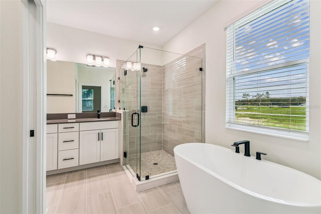 待售: $656,990 (4 贝兹, 3 浴室, 2483 平方英尺)