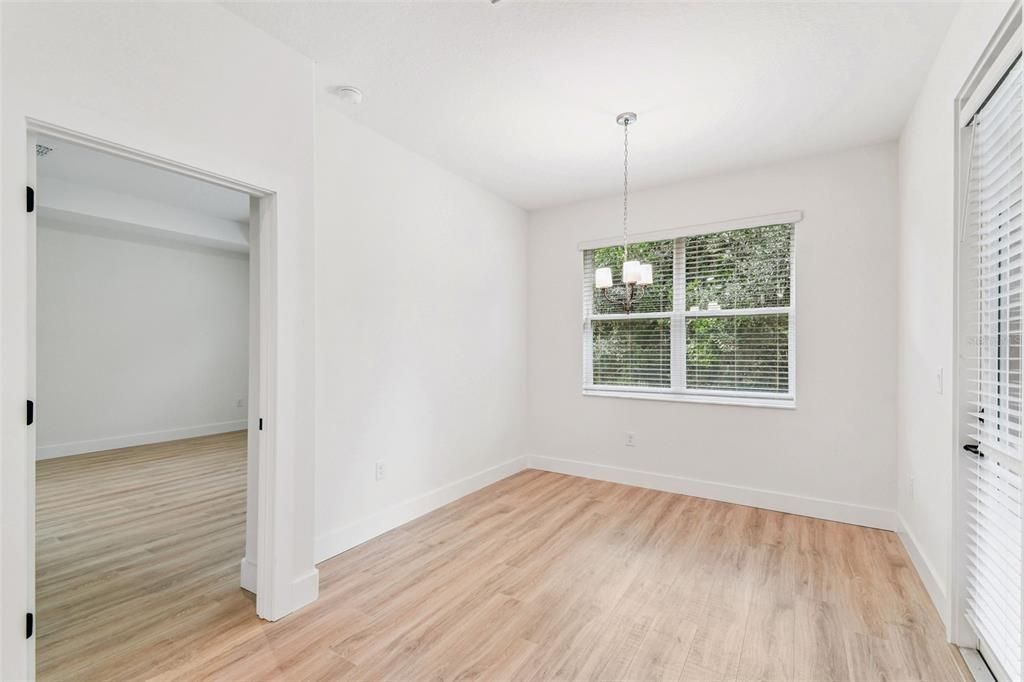 待售: $656,990 (4 贝兹, 3 浴室, 2483 平方英尺)