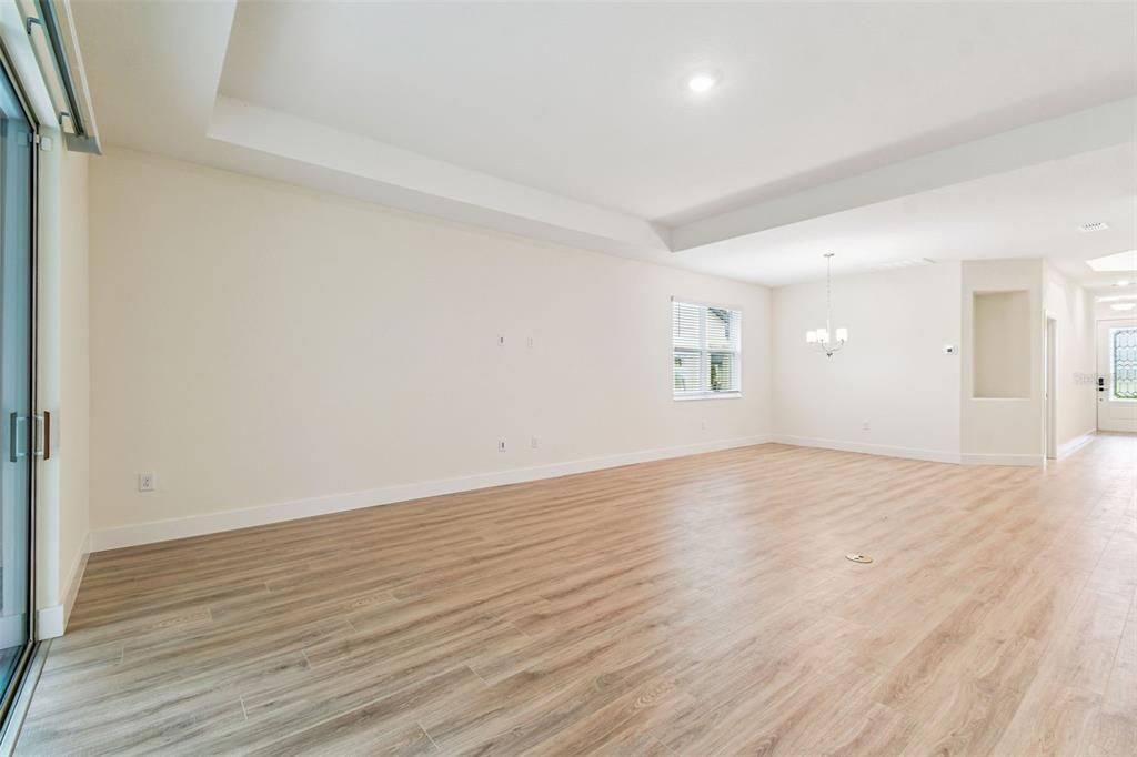 待售: $656,990 (4 贝兹, 3 浴室, 2483 平方英尺)