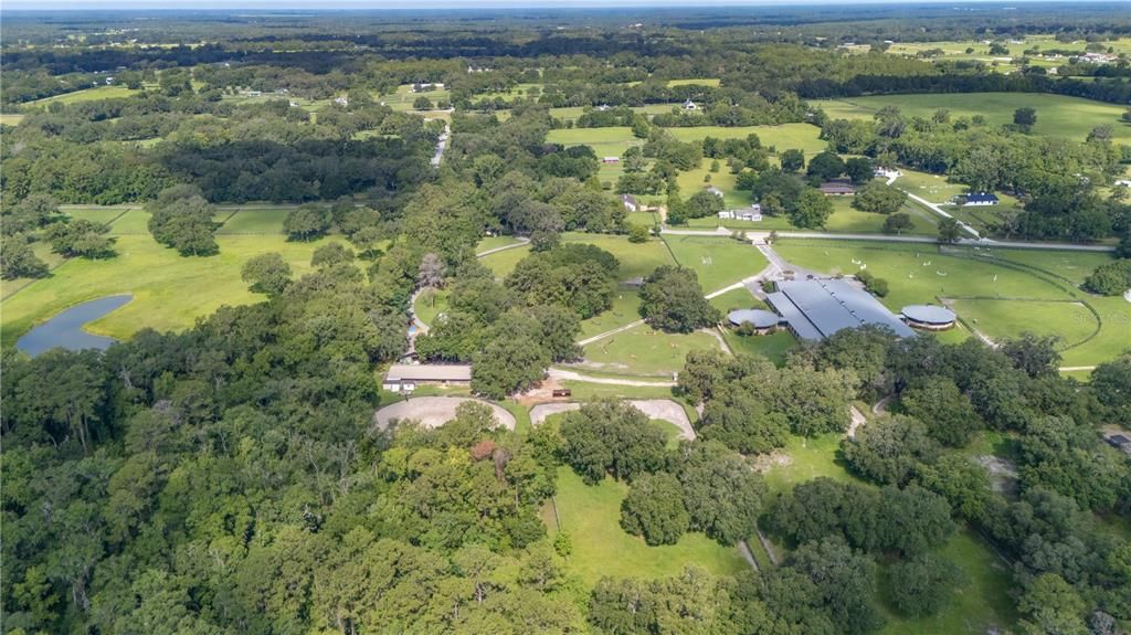 En Venta: $1,200,000 (3 camas, 2 baños, 1420 Pies cuadrados)