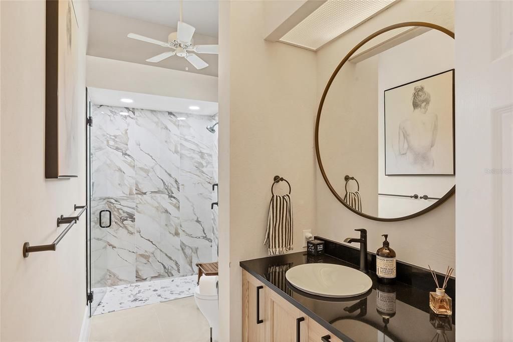 合同活跃: $875,000 (3 贝兹, 3 浴室, 2788 平方英尺)