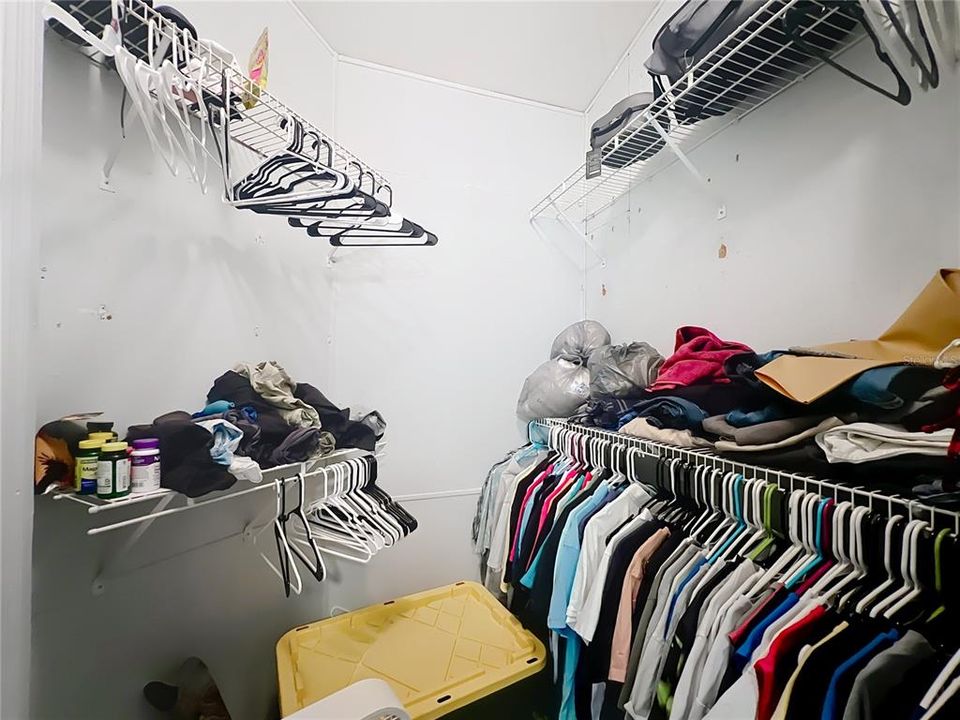 待售: $290,000 (3 贝兹, 2 浴室, 1935 平方英尺)