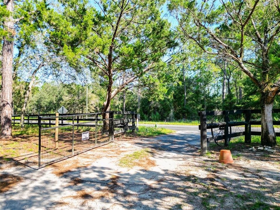 待售: $290,000 (3 贝兹, 2 浴室, 1935 平方英尺)