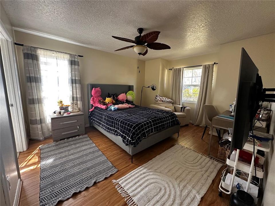 For Sale: $530,000 (3 beds, 2 baths, 1788 Square Feet)