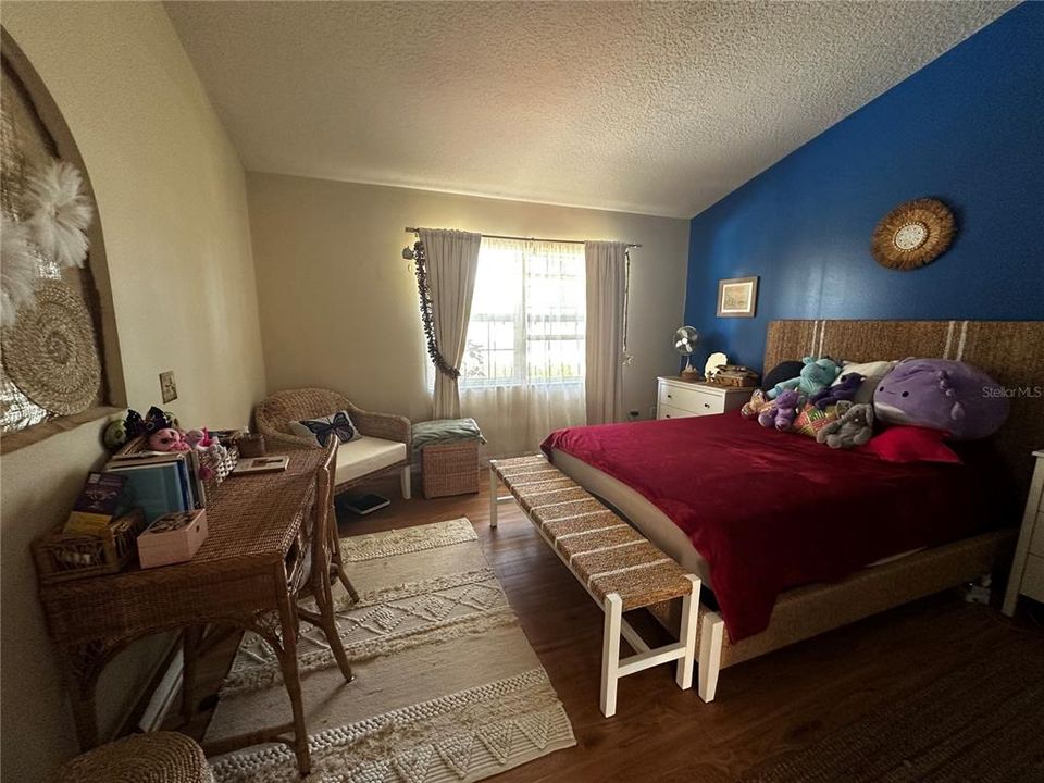 For Sale: $530,000 (3 beds, 2 baths, 1788 Square Feet)