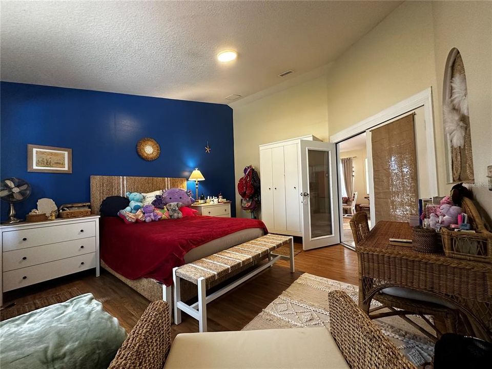 For Sale: $530,000 (3 beds, 2 baths, 1788 Square Feet)