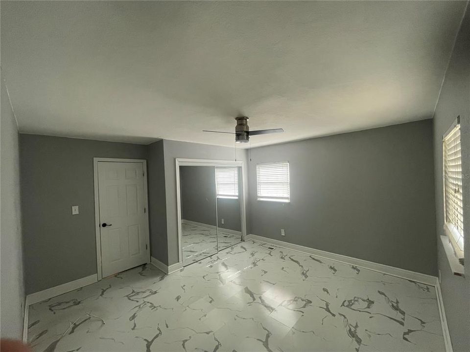 待售: $335,000 (3 贝兹, 2 浴室, 1692 平方英尺)