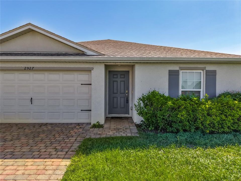 For Sale: $320,000 (4 beds, 2 baths, 1495 Square Feet)