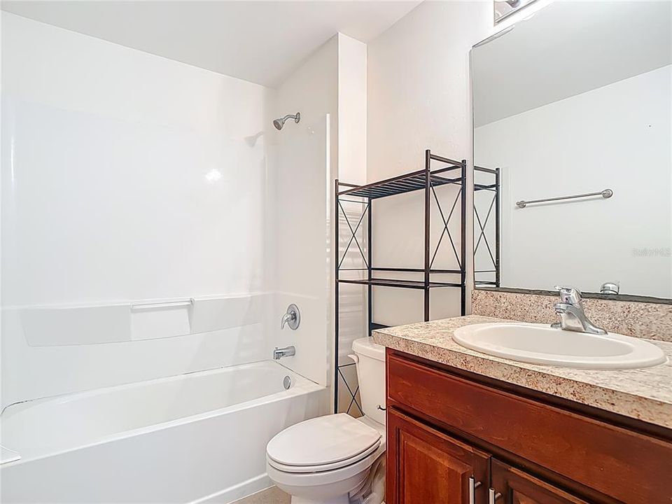 For Sale: $320,000 (4 beds, 2 baths, 1495 Square Feet)