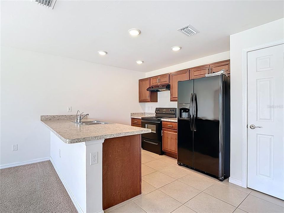 For Sale: $320,000 (4 beds, 2 baths, 1495 Square Feet)