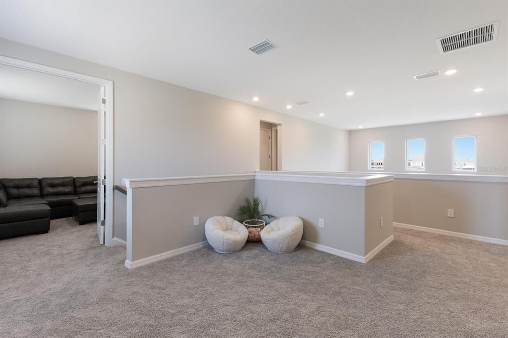 For Rent: $4,650 (4 beds, 3 baths, 2664 Square Feet)