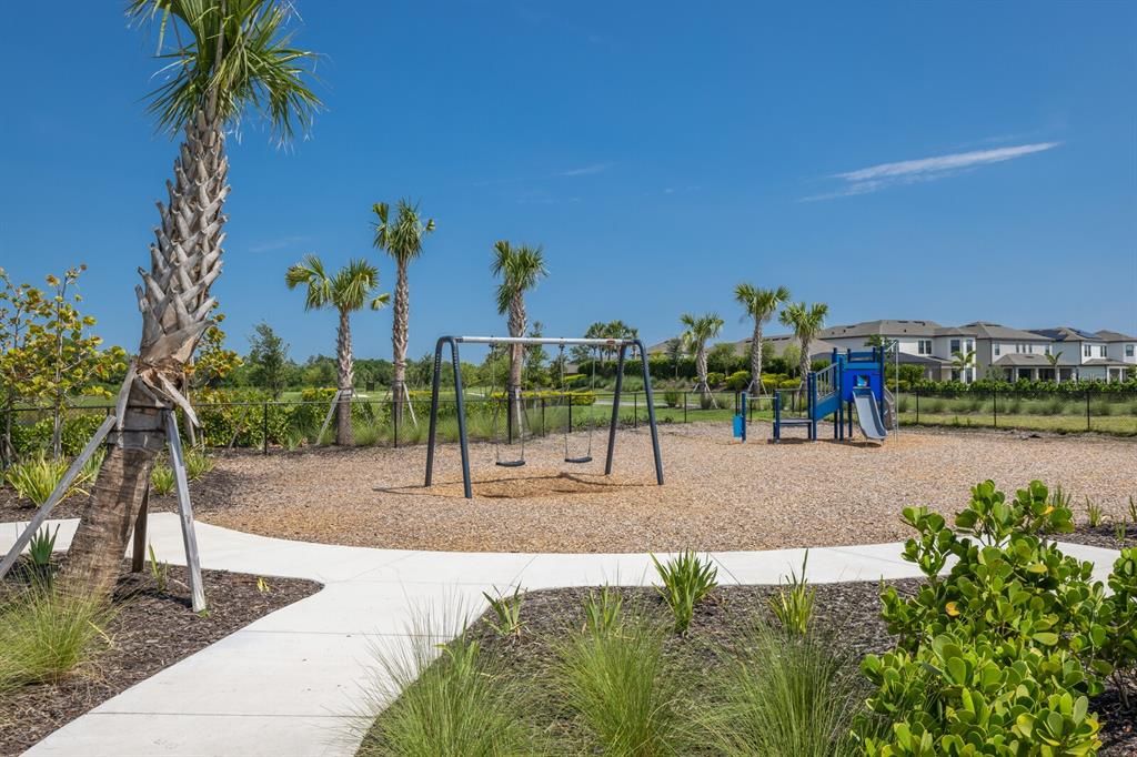 For Rent: $4,650 (4 beds, 3 baths, 2664 Square Feet)