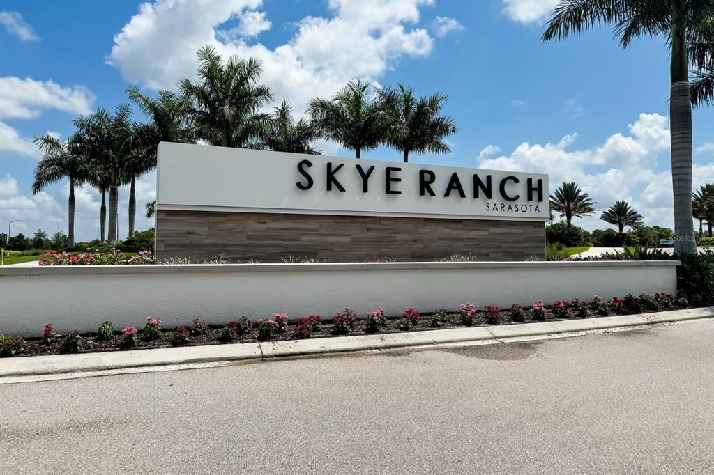 For Rent: $4,650 (4 beds, 3 baths, 2664 Square Feet)