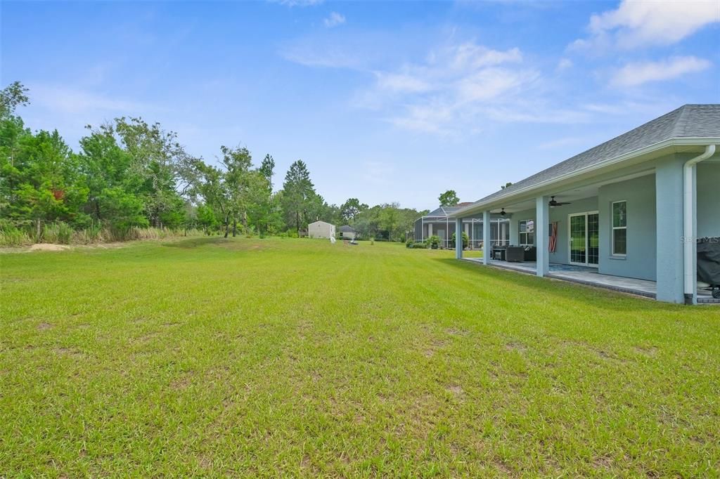 Под контрактом: $564,000 (4 спален, 2 ванн, 2655 Квадратных фут)