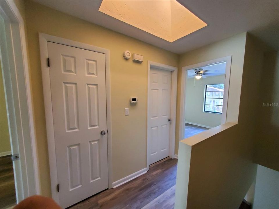 For Sale: $135,000 (2 beds, 1 baths, 940 Square Feet)