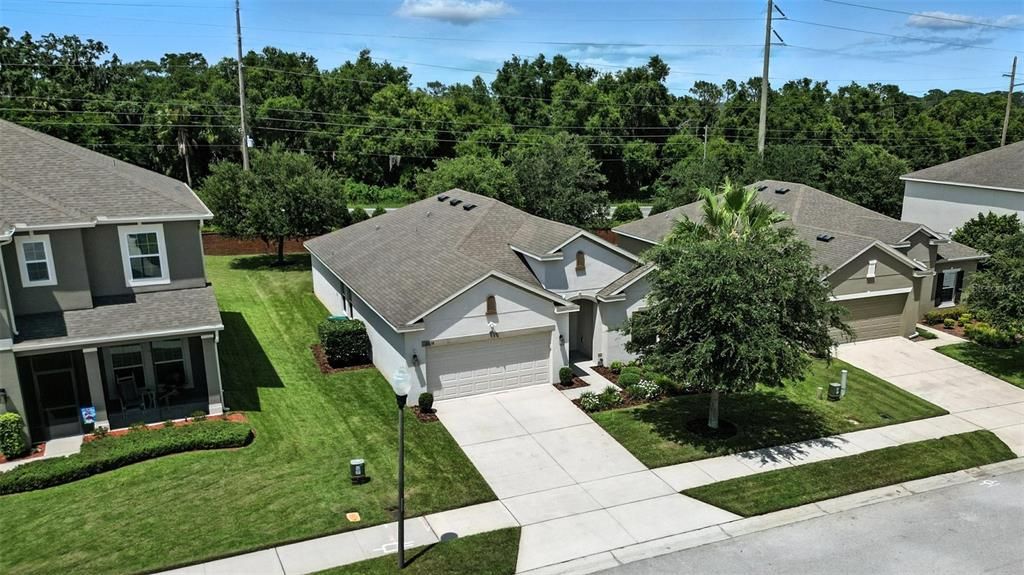 Под контрактом: $321,500 (4 спален, 2 ванн, 1883 Квадратных фут)