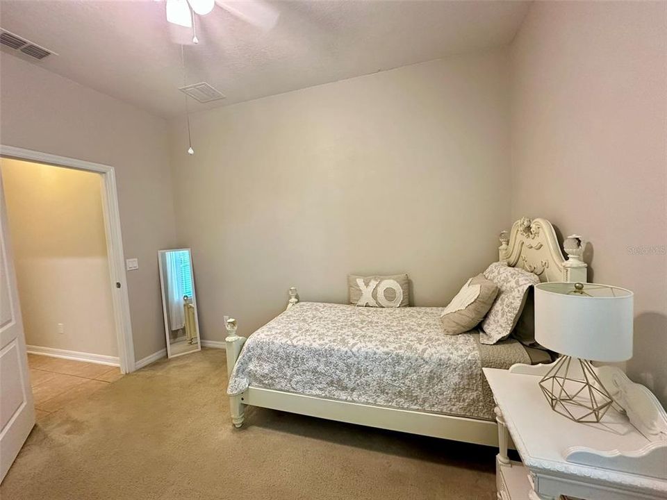 Под контрактом: $321,500 (4 спален, 2 ванн, 1883 Квадратных фут)