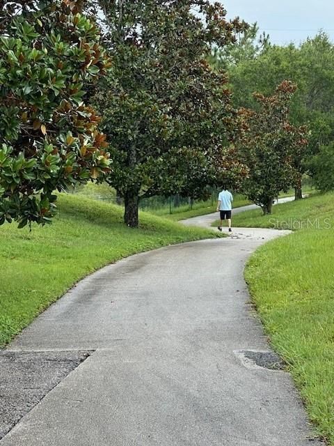 Под контрактом: $321,500 (4 спален, 2 ванн, 1883 Квадратных фут)