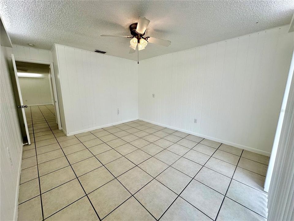 На продажу: $490,000 (6 спален, 0 ванн, 3132 Квадратных фут)