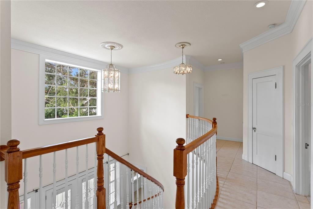 合同活跃: $875,000 (4 贝兹, 3 浴室, 3024 平方英尺)