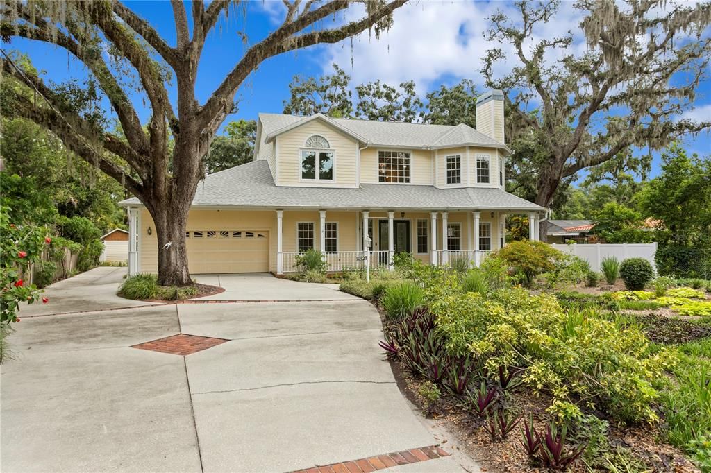 合同活跃: $875,000 (4 贝兹, 3 浴室, 3024 平方英尺)