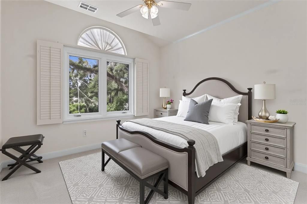 合同活跃: $875,000 (4 贝兹, 3 浴室, 3024 平方英尺)