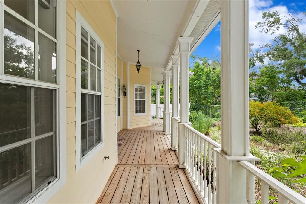 合同活跃: $875,000 (4 贝兹, 3 浴室, 3024 平方英尺)