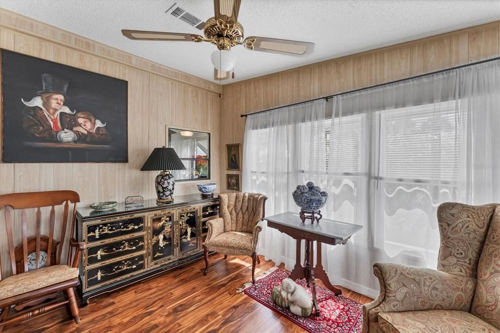 Activo con contrato: $150,000 (2 camas, 2 baños, 1100 Pies cuadrados)