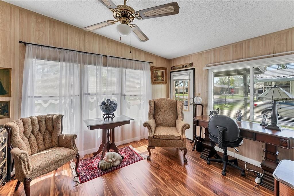 Activo con contrato: $150,000 (2 camas, 2 baños, 1100 Pies cuadrados)