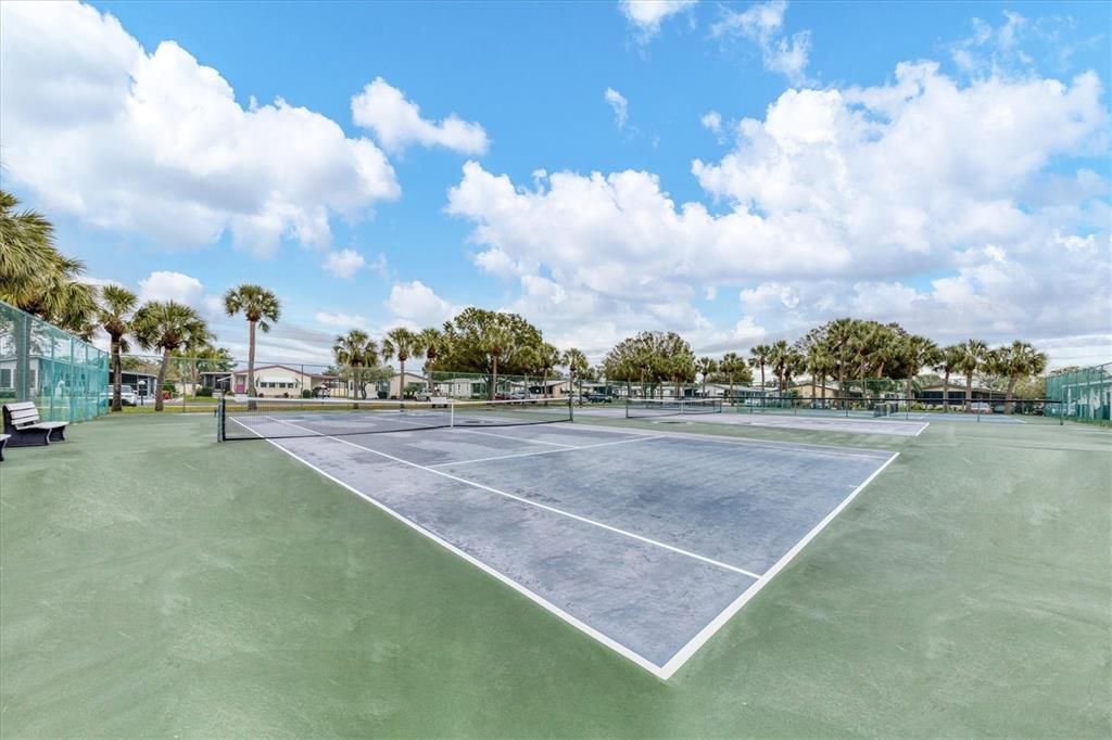 Activo con contrato: $150,000 (2 camas, 2 baños, 1100 Pies cuadrados)