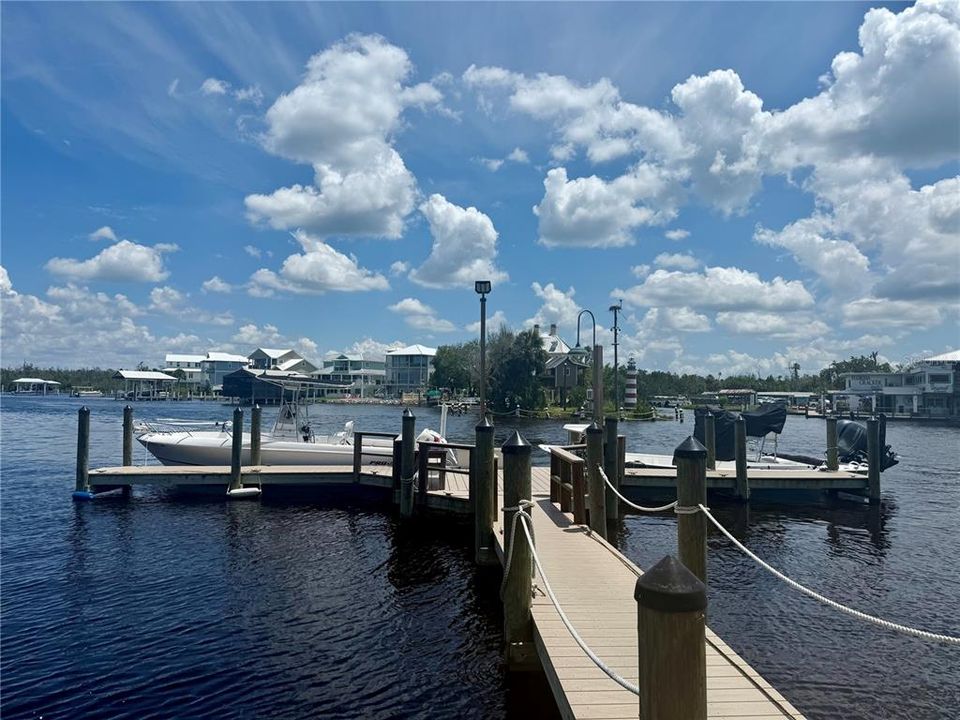 For Rent: $3,200 (2 beds, 2 baths, 1543 Square Feet)