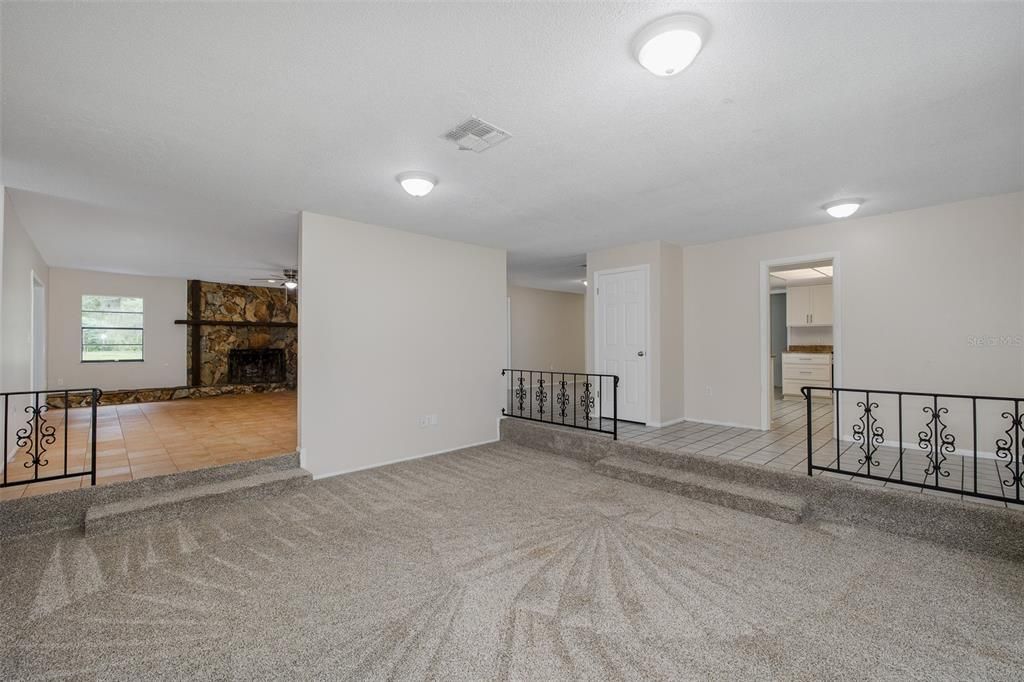 Active With Contract: $505,000 (4 beds, 2 baths, 2837 Square Feet)