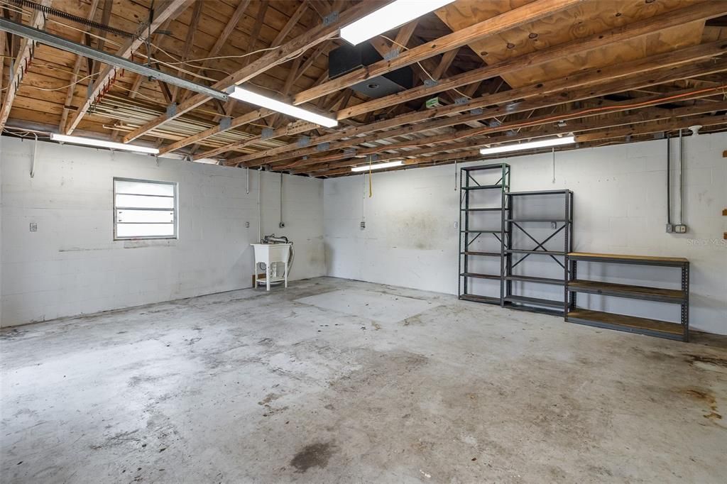 Active With Contract: $505,000 (4 beds, 2 baths, 2837 Square Feet)