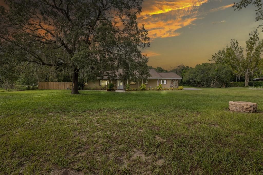 Active With Contract: $505,000 (4 beds, 2 baths, 2837 Square Feet)