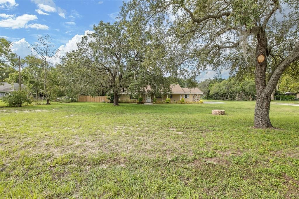 Active With Contract: $505,000 (4 beds, 2 baths, 2837 Square Feet)