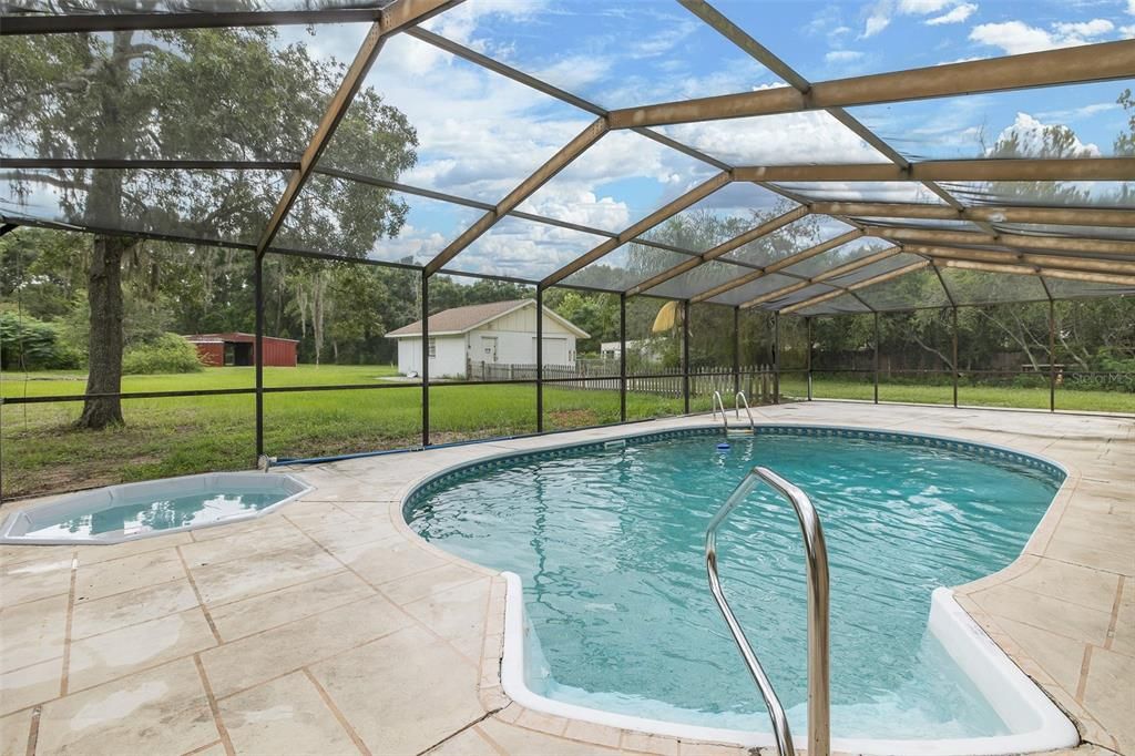 Active With Contract: $505,000 (4 beds, 2 baths, 2837 Square Feet)