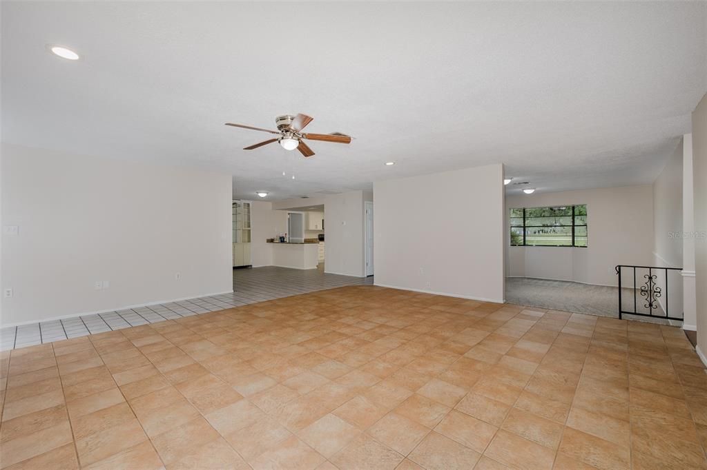 Active With Contract: $505,000 (4 beds, 2 baths, 2837 Square Feet)