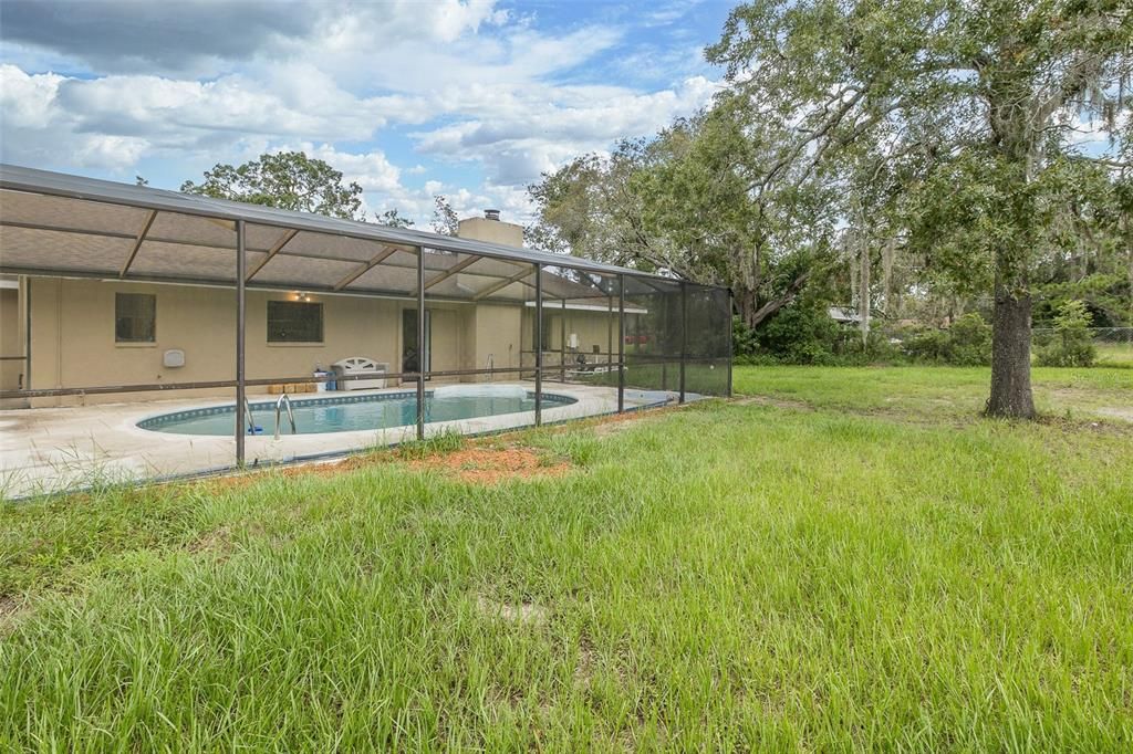 Active With Contract: $505,000 (4 beds, 2 baths, 2837 Square Feet)