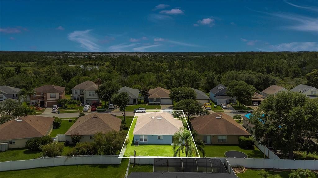 合同活跃: $314,900 (3 贝兹, 2 浴室, 1535 平方英尺)