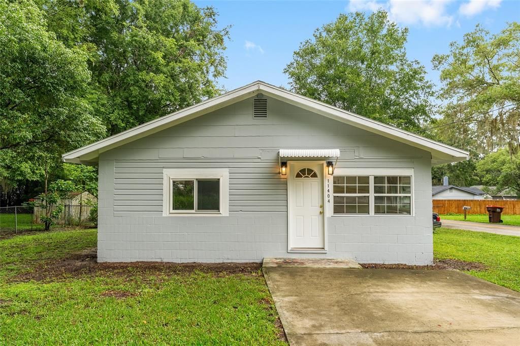 Recently Sold: $154,999 (3 beds, 1 baths, 985 Square Feet)