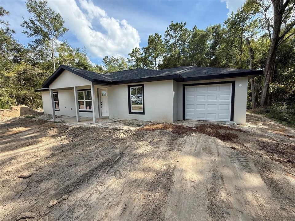 Active With Contract: $219,900 (3 beds, 2 baths, 1173 Square Feet)