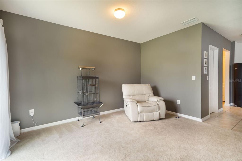 На продажу: $319,900 (3 спален, 2 ванн, 1767 Квадратных фут)