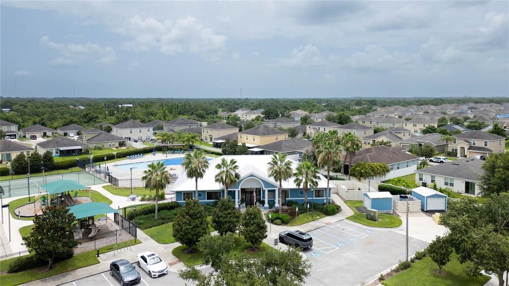 На продажу: $319,900 (3 спален, 2 ванн, 1767 Квадратных фут)