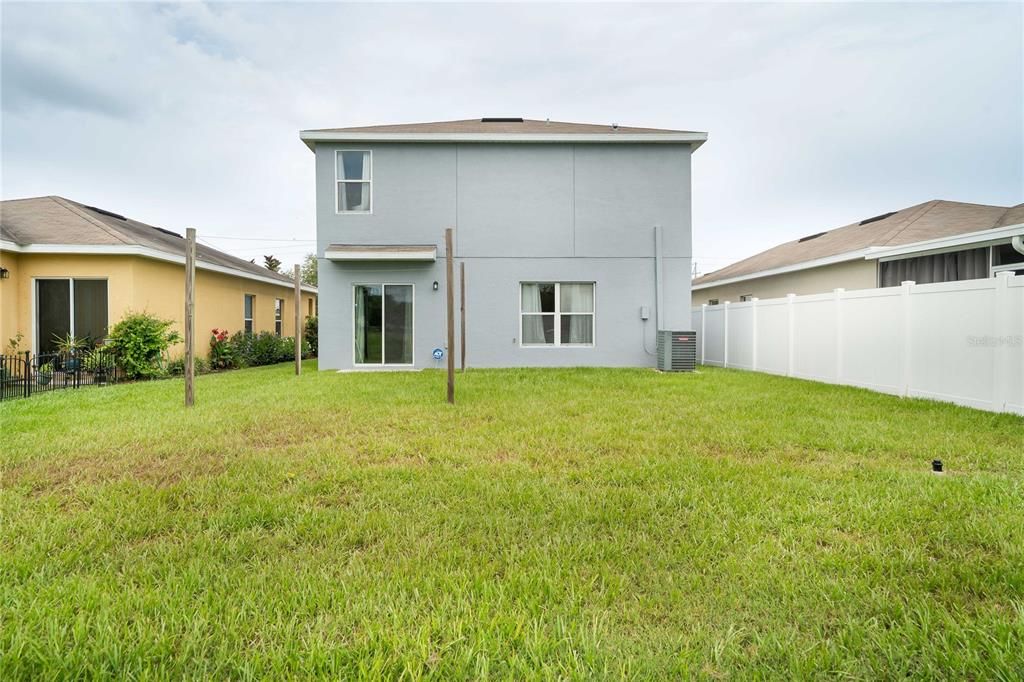 На продажу: $319,900 (3 спален, 2 ванн, 1767 Квадратных фут)